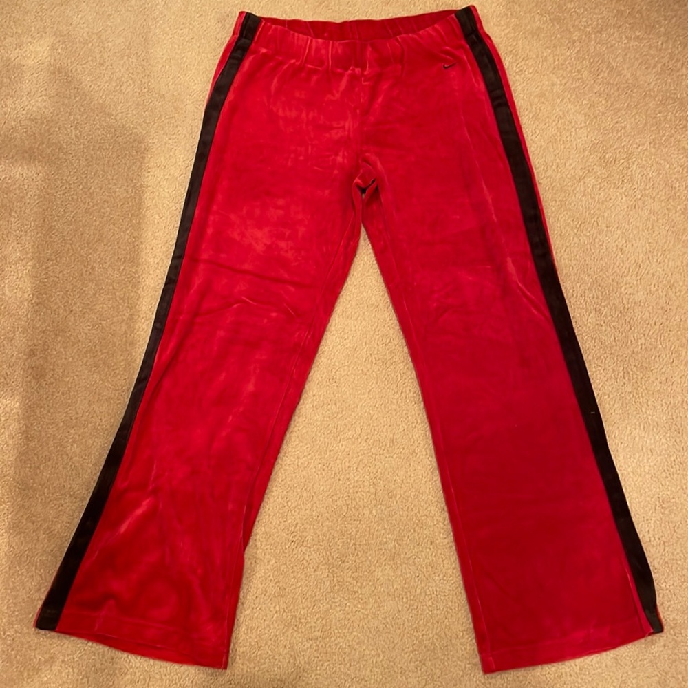 Nike Velour Red Sweat Pants Women’s L